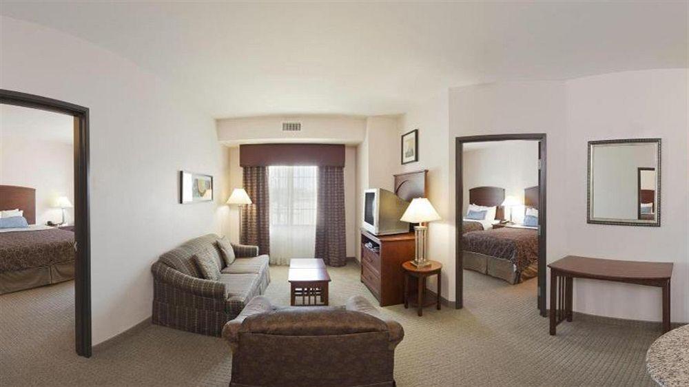 Staybridge Suites Plano - Richardson Area By Ihg Εξωτερικό φωτογραφία